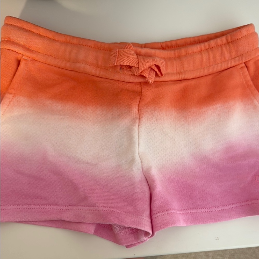 Vineyard Vines Orange and Pink Gradient Shorts